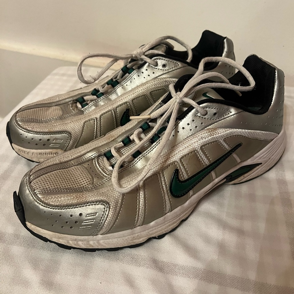 Nike Jet Stream Running Shoes Men's Size 11 US Silver/Green 2009